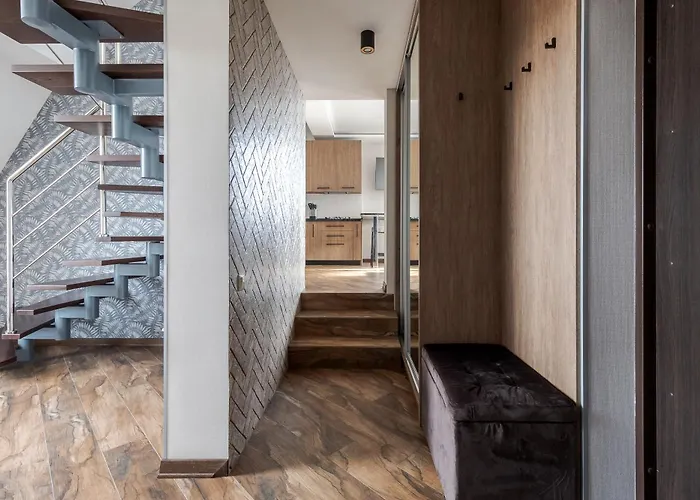 Inshiapartments On Hazova Str 6 * 리비프