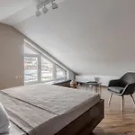Apartment Inshiapartments On Hazova Str 6 Lviv