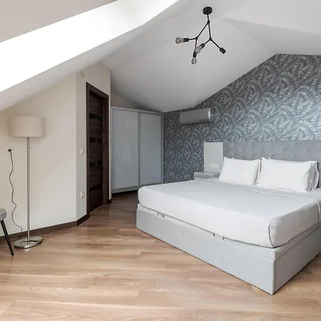 公寓 Inshiapartments On Hazova Str 6 利沃夫