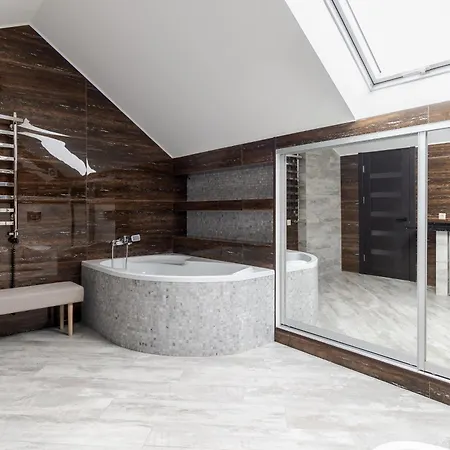 Inshiapartments On Hazova Str 6 Apartman Lviv