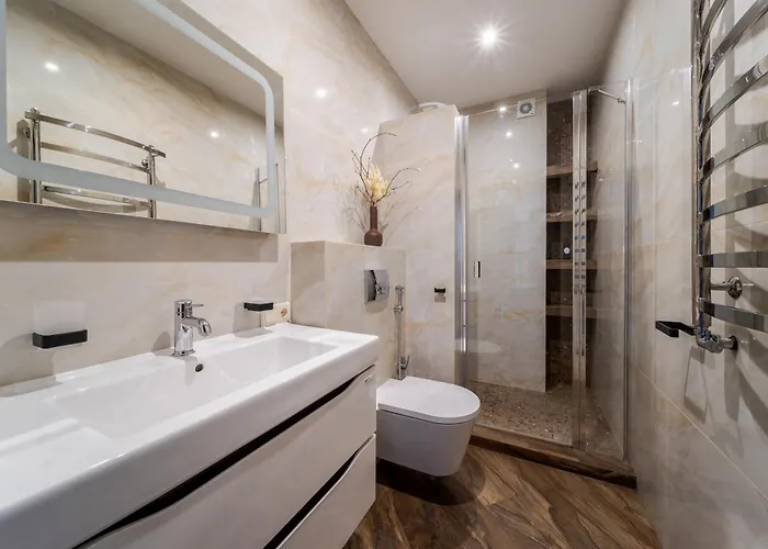 דירה Inshiapartments On Hazova Str 6 לבוב