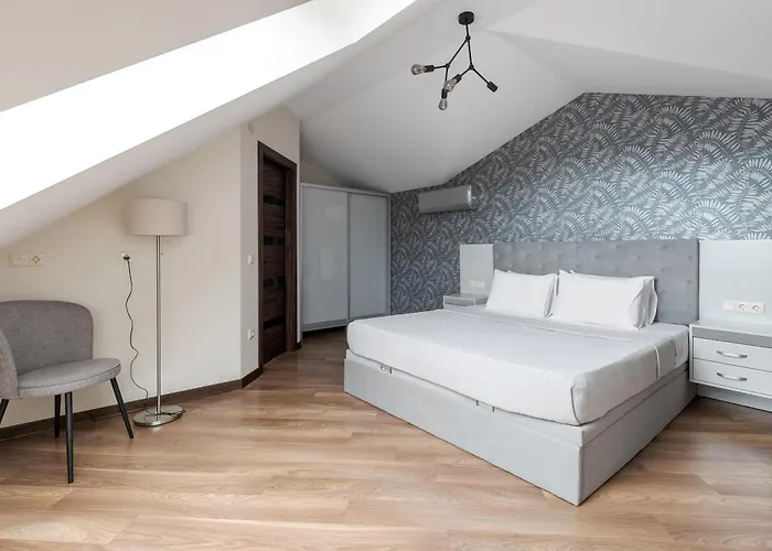 דירה Inshiapartments On Hazova Str 6 לבוב