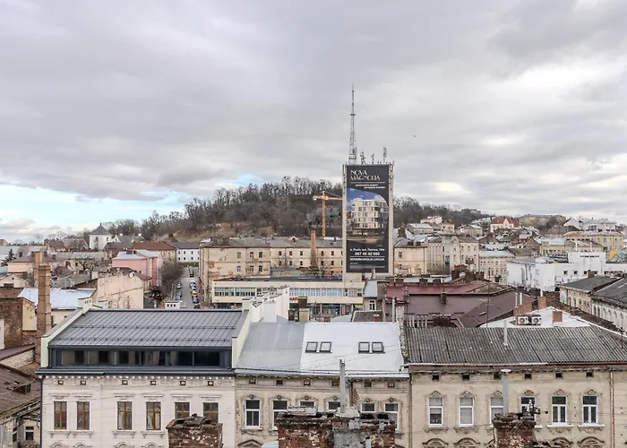 公寓 Inshiapartments On Hazova Str 6