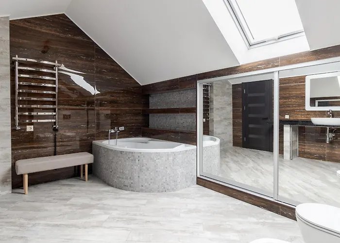 Inshiapartments On Hazova Str 6 公寓 利沃夫