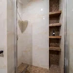 Inshiapartments On Hazova Str 6 شقة إلفيف